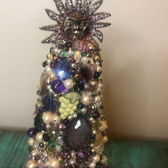 Handmade Jewelry Tree - Picture 12 of 16